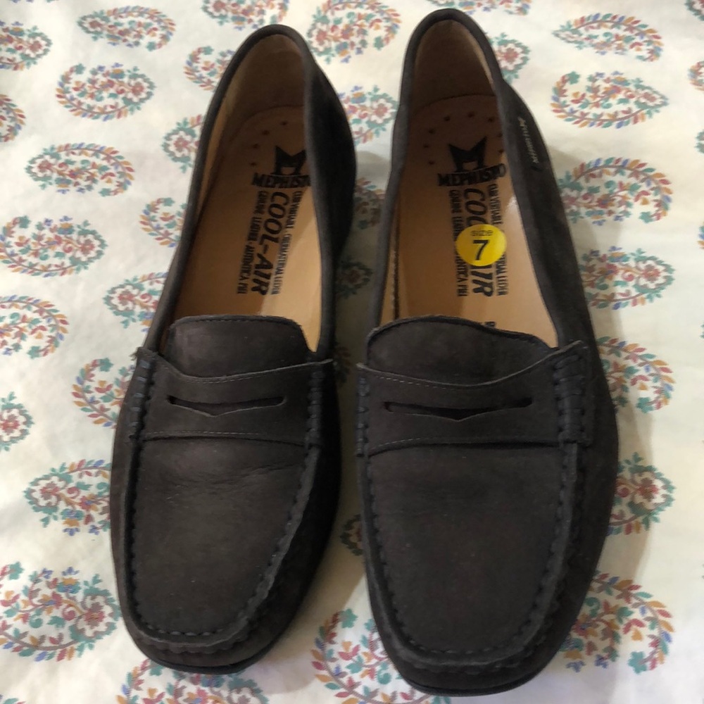 Mephisto brown suede loafers size 7